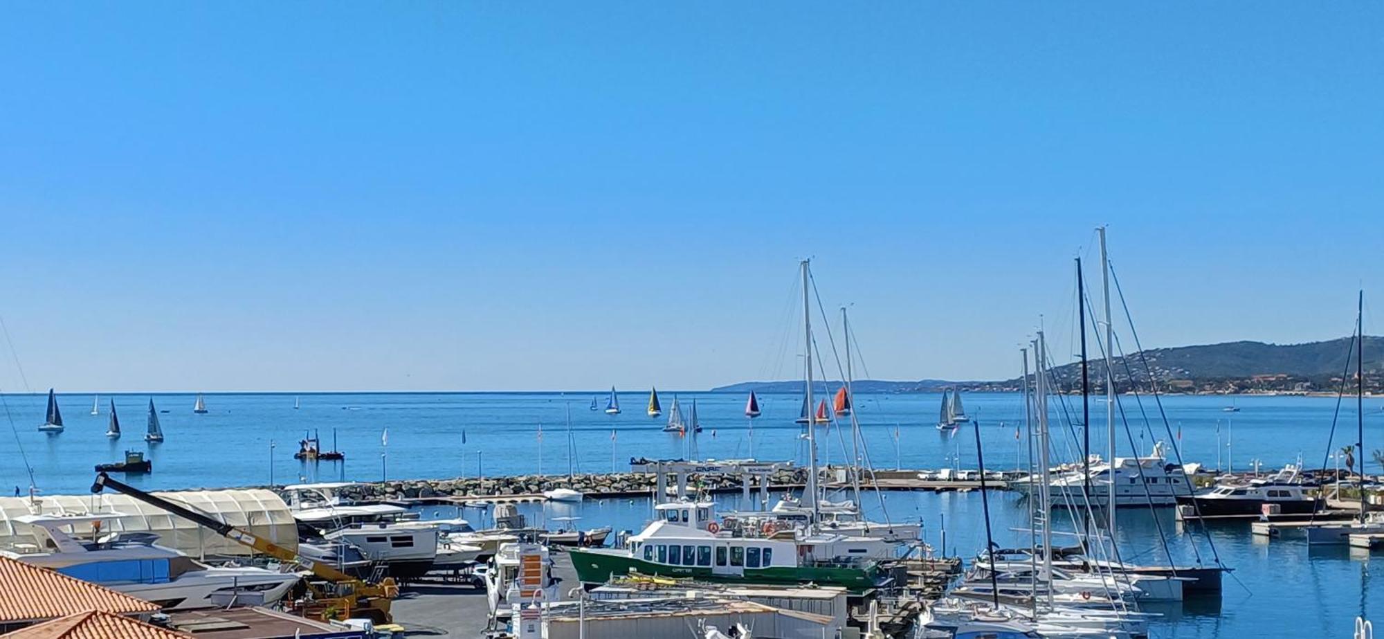 Sublime Vue Mer,Parking,Wifi Фрежюс Экстерьер фото